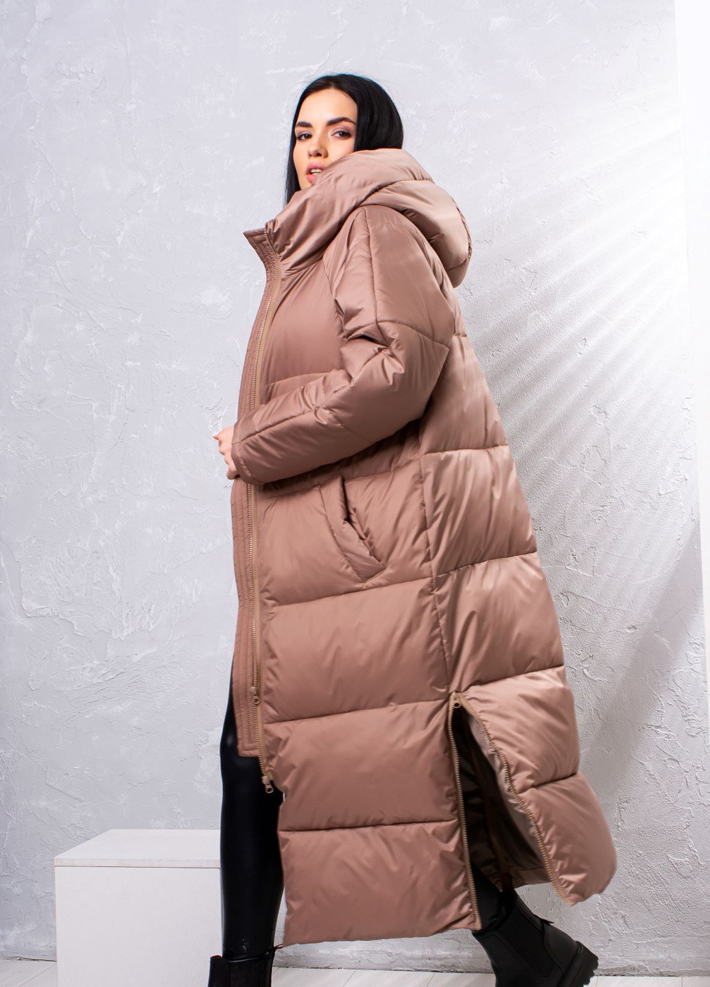 Коричневая зимняя куртка пуховик зимняя женская на лебяжем пуху микс к-010 SoulKiss k-010