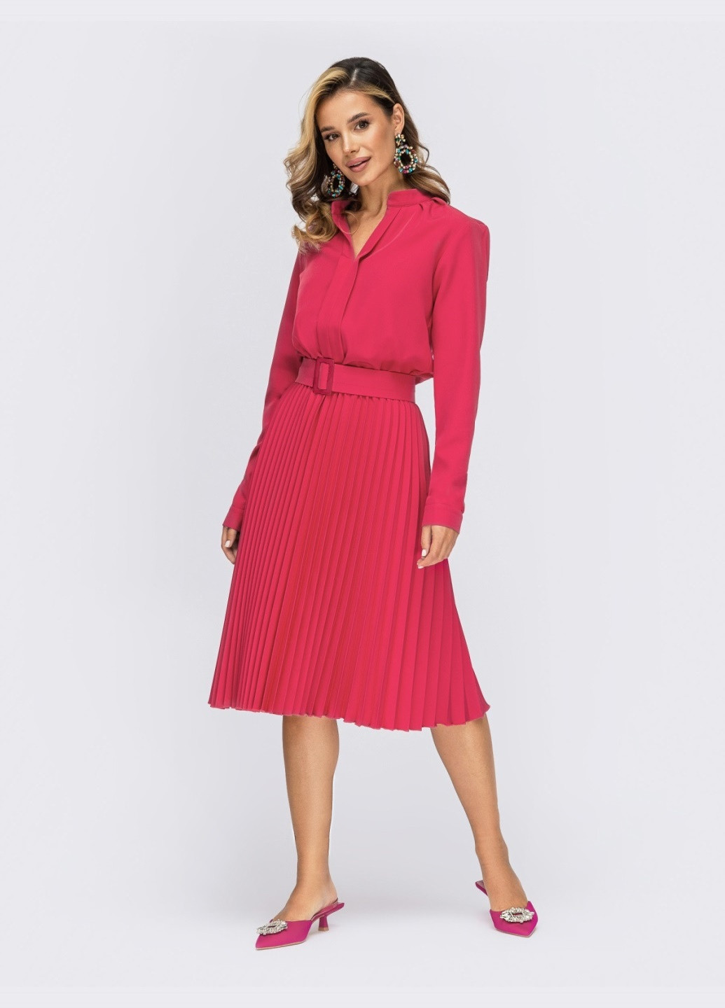Рожева рожеве плаття з костюмної тканини зі спідницею-плісе Dressa