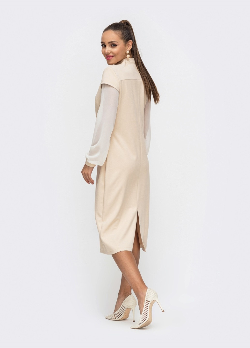 Бежева приталене плаття з замші з шифоновими рукавами бежеве Dressa