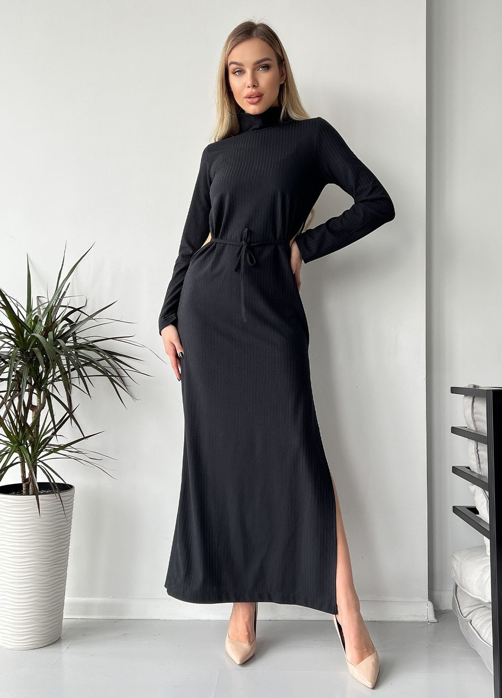 Черное повседневный платье женское платье-свитер ISSA PLUS однотонное