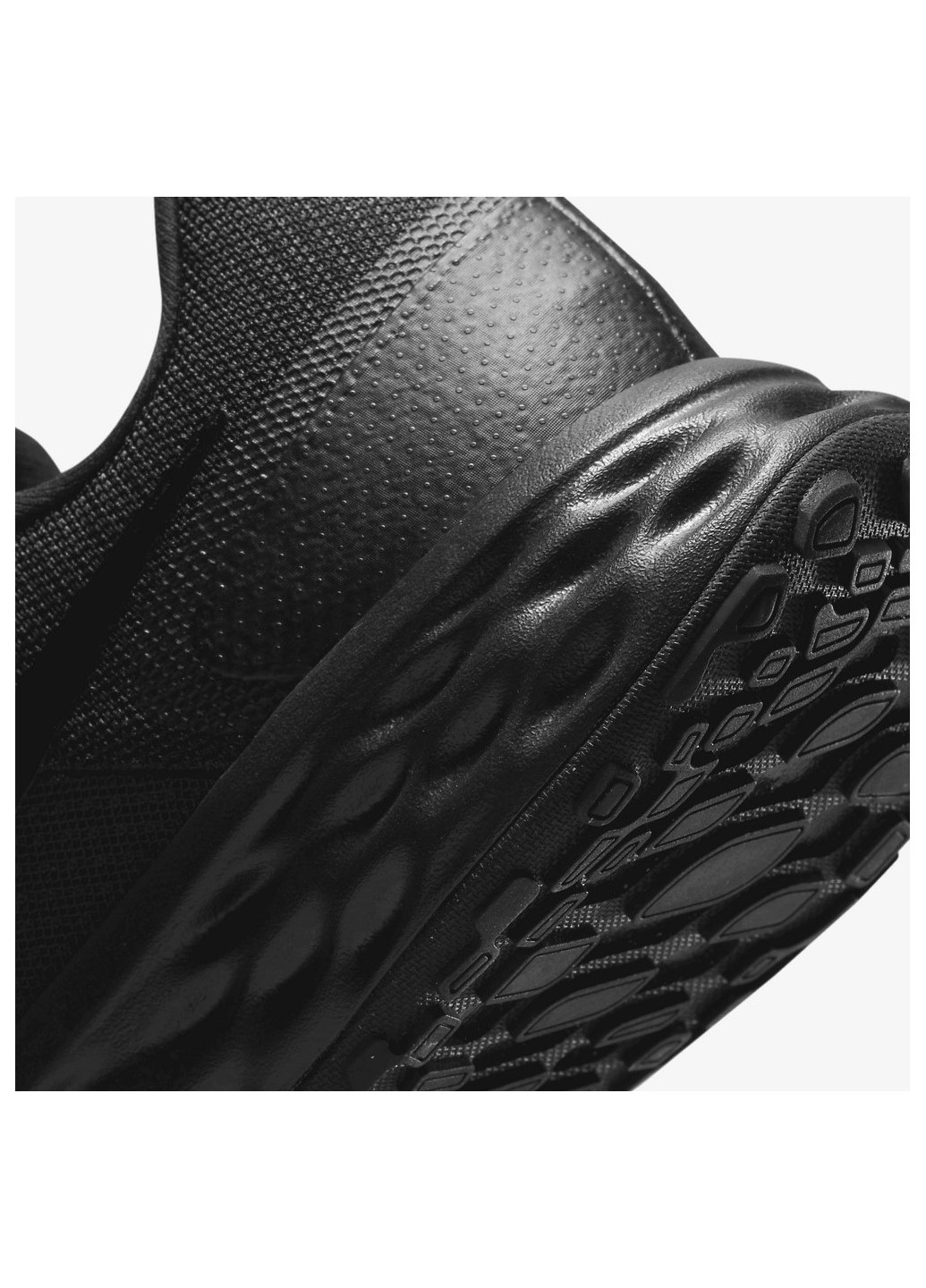 Черные всесезонные кроссовки мужские dc3728-001 Nike REVOLUTION 6 NN