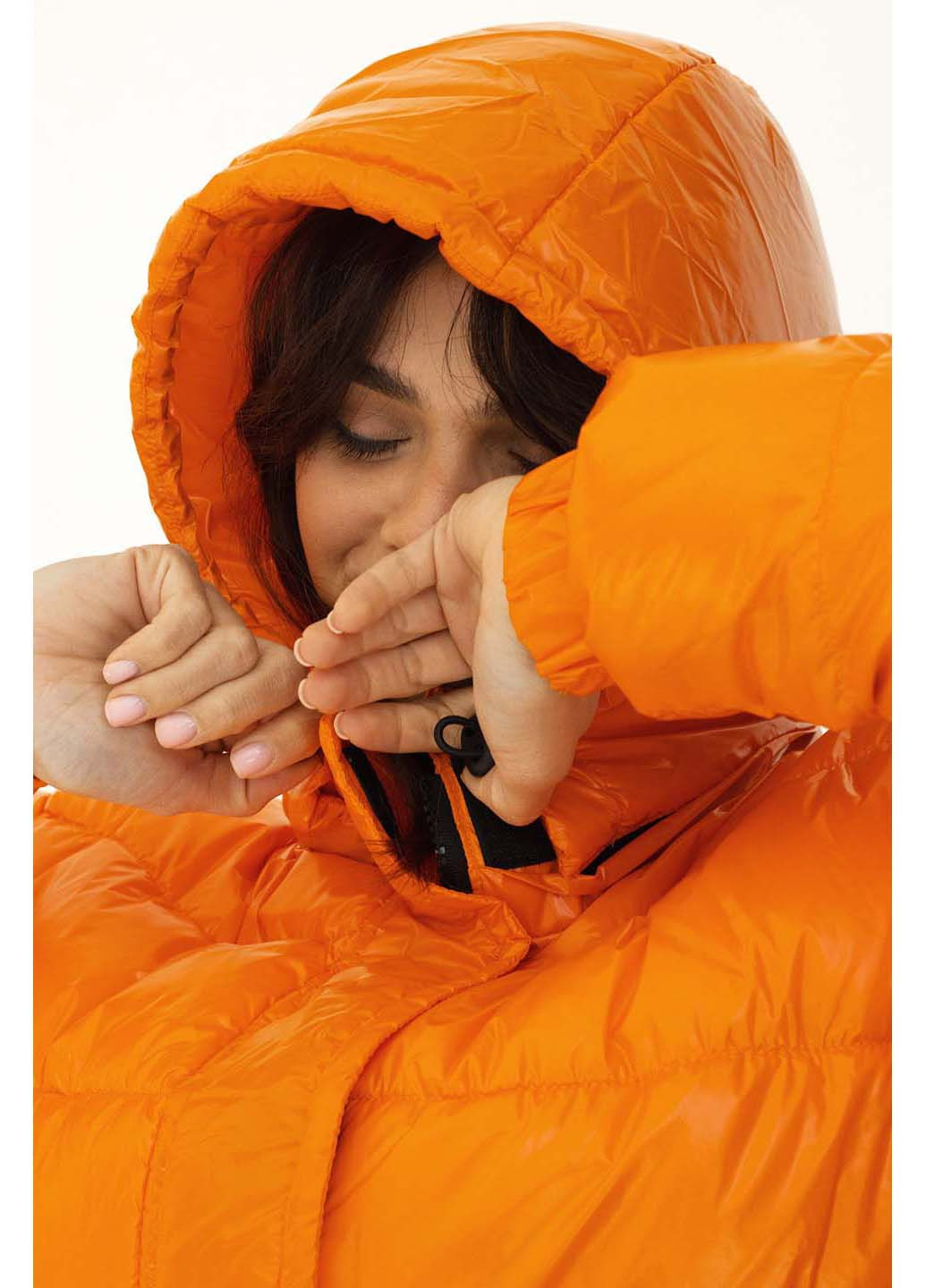 Оранжевая демисезонная куртка indigo.limited