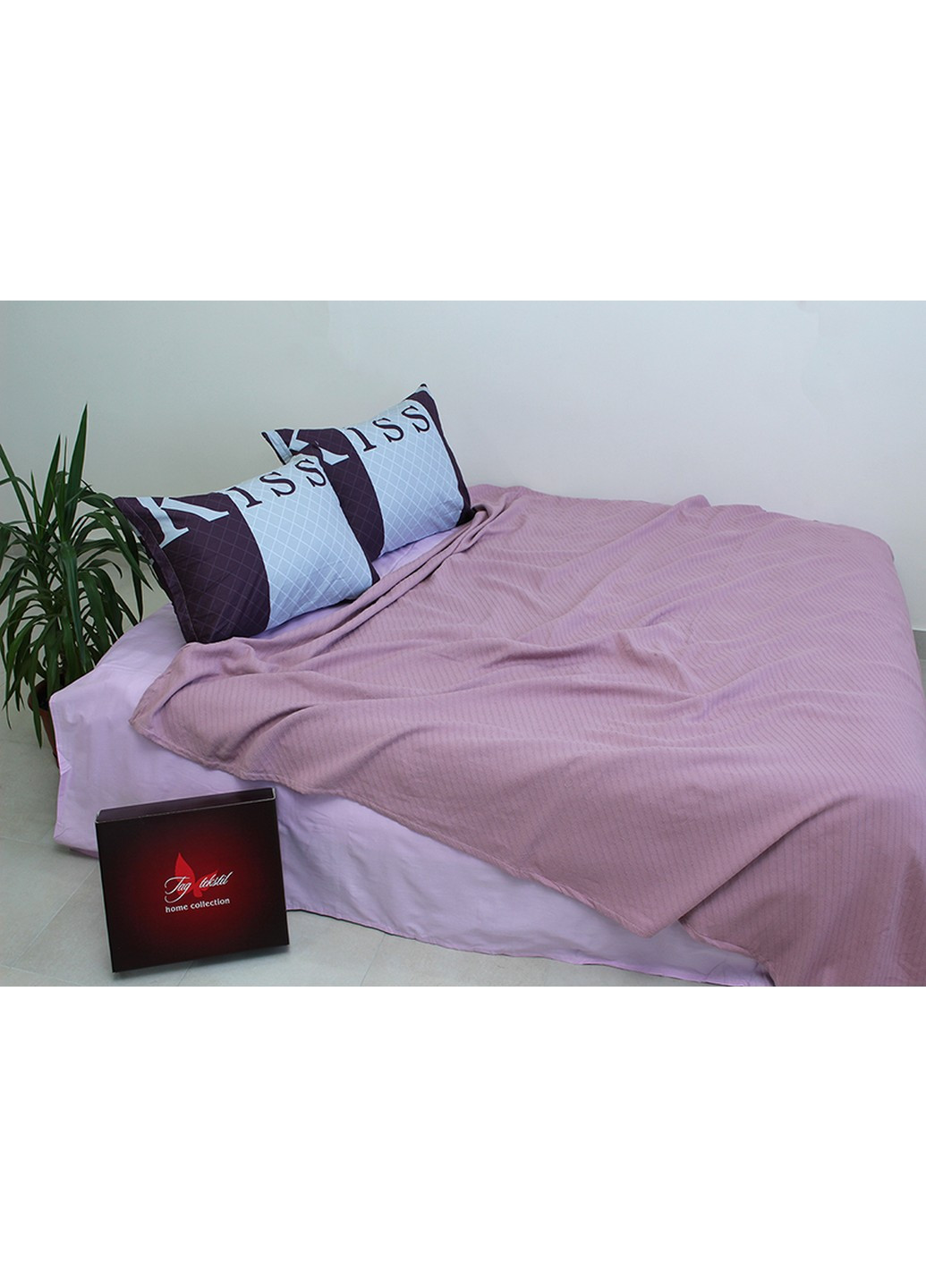 Набір Постільна білизна літній 200х235 см Tag (257936596)