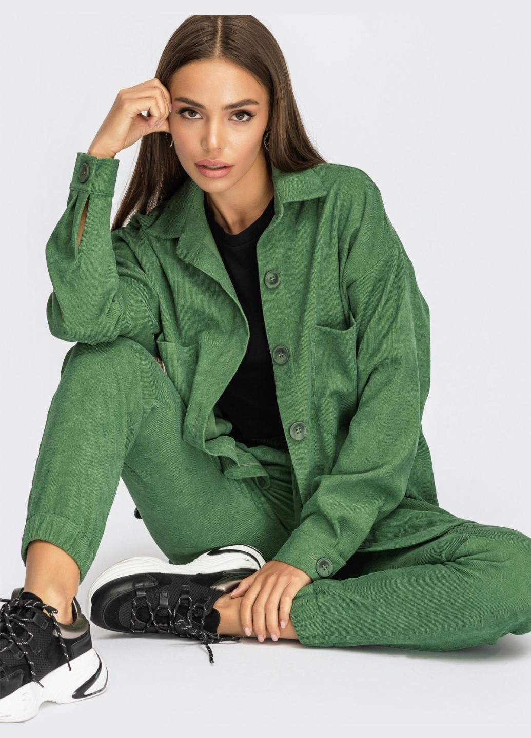 вельветовый костюм из рубашки и брюк-джоггеров зеленый Dressa (257928068)