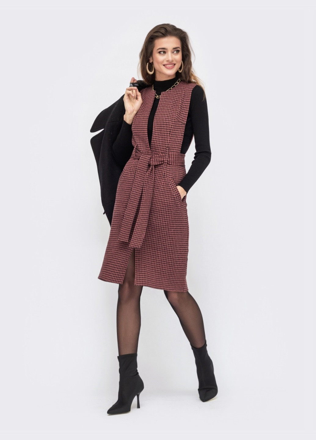 бордовий кежуал сарафан в клітинку з глибоким вирізом спереду Dressa (257928102)