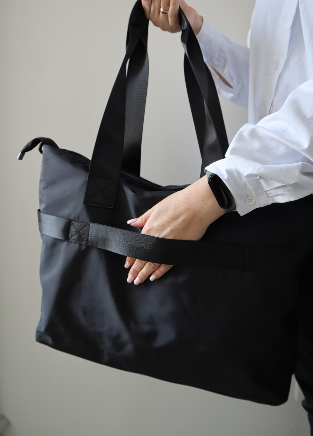 Сумка / Жіноча сумка / Текстильна сумка / Дорожня сумка / MAGICBAG однотонна чорна спортивна