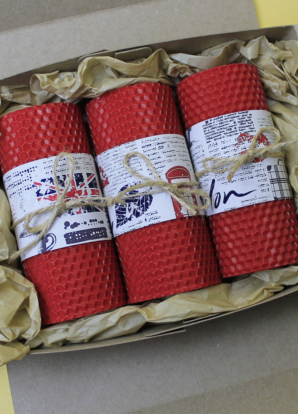 Подарочный набор крафтовые свечи из вощины №32/2, подарок на день рождения, девушке, мужчине, женщине. 10-0292 Кукумбер (258014825)