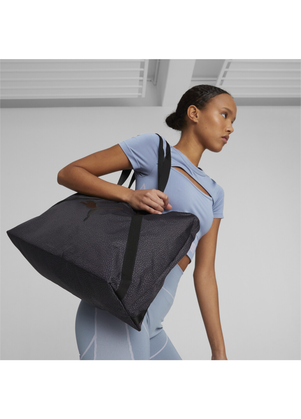 Сумка Active Training Essentials Elektro Summer Shopper Bag Puma (257997611)
