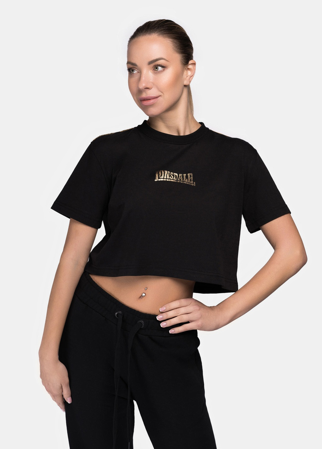Черная демисезон футболка Lonsdale AULTBEA