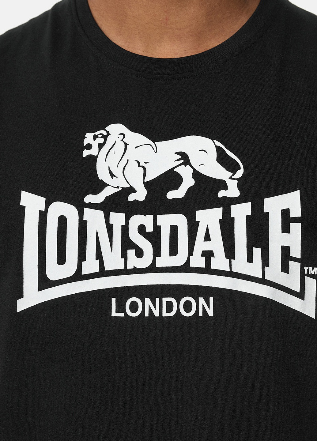 Черная демисезонная шорты и футболка Lonsdale ALLANTON