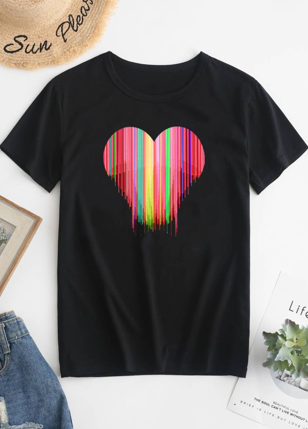 Черная демисезон футболка женская черная rainbow heart Zuzu