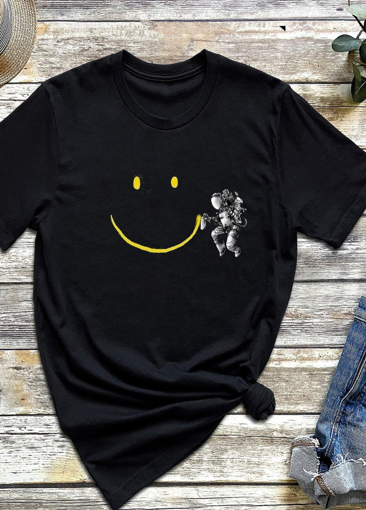 Чорна футболка чоловіча чорна cosmo smile Zuzu