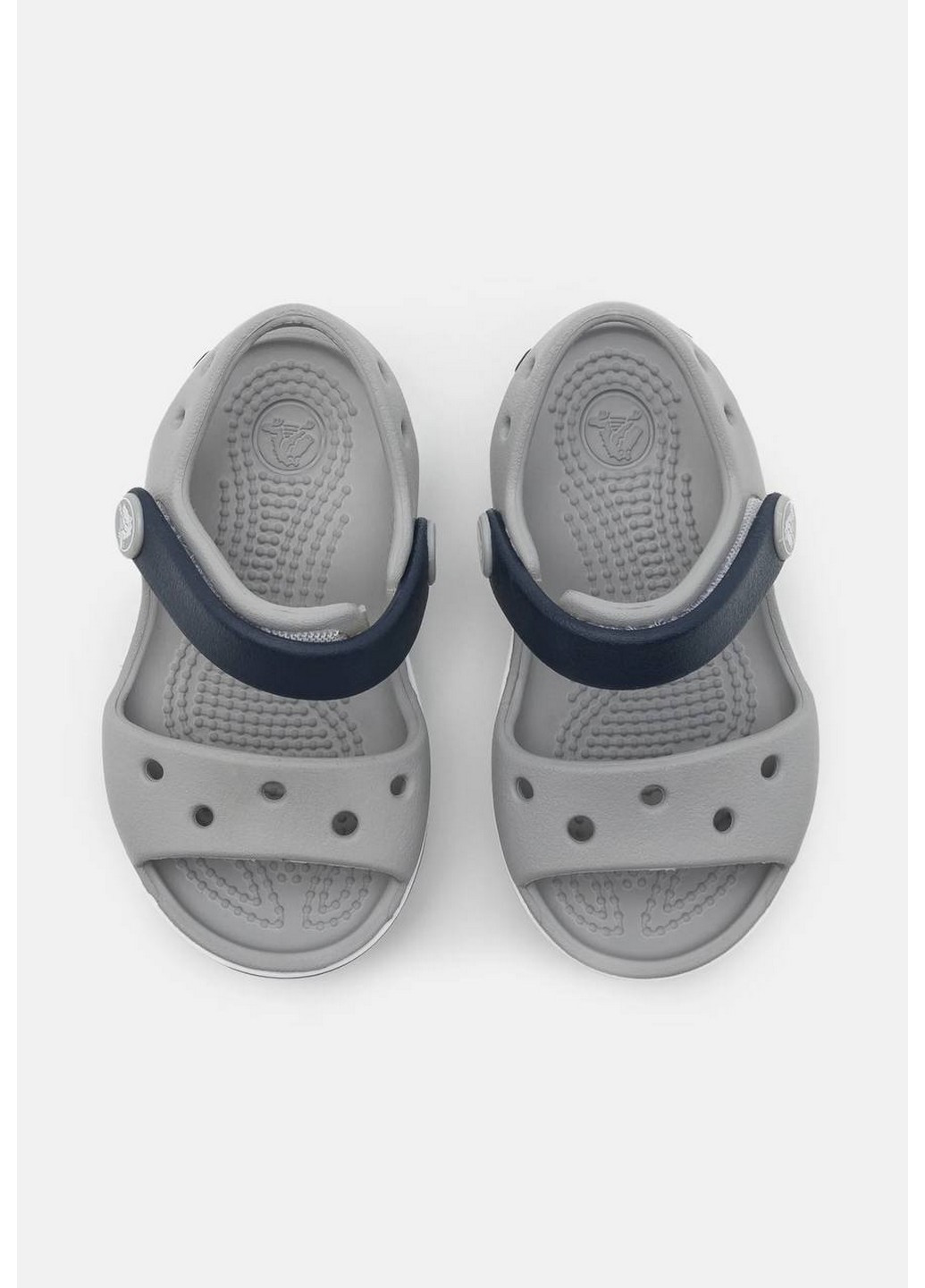 Серые спортивные крокс сандалии Crocs