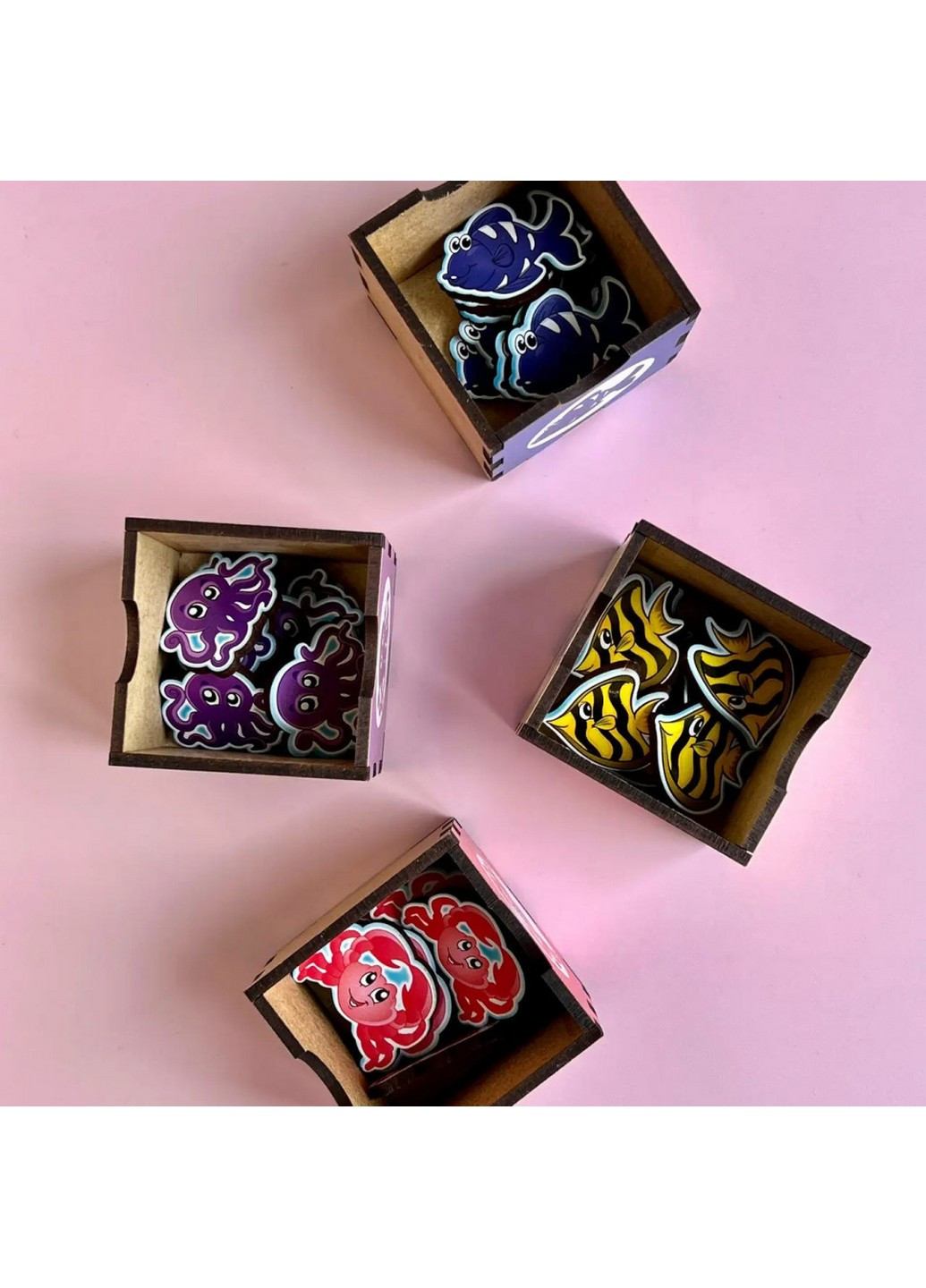 Дерев'яна настільна гра "Морські жителі-1" сортер-комодик 24х15х6 см No Brand (258031752)