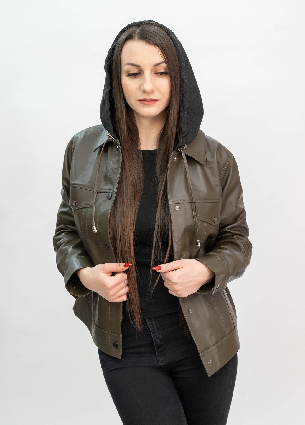 Оливкова (хакі) демісезонна жіноча шкіряна куртка весна Fabio Monti