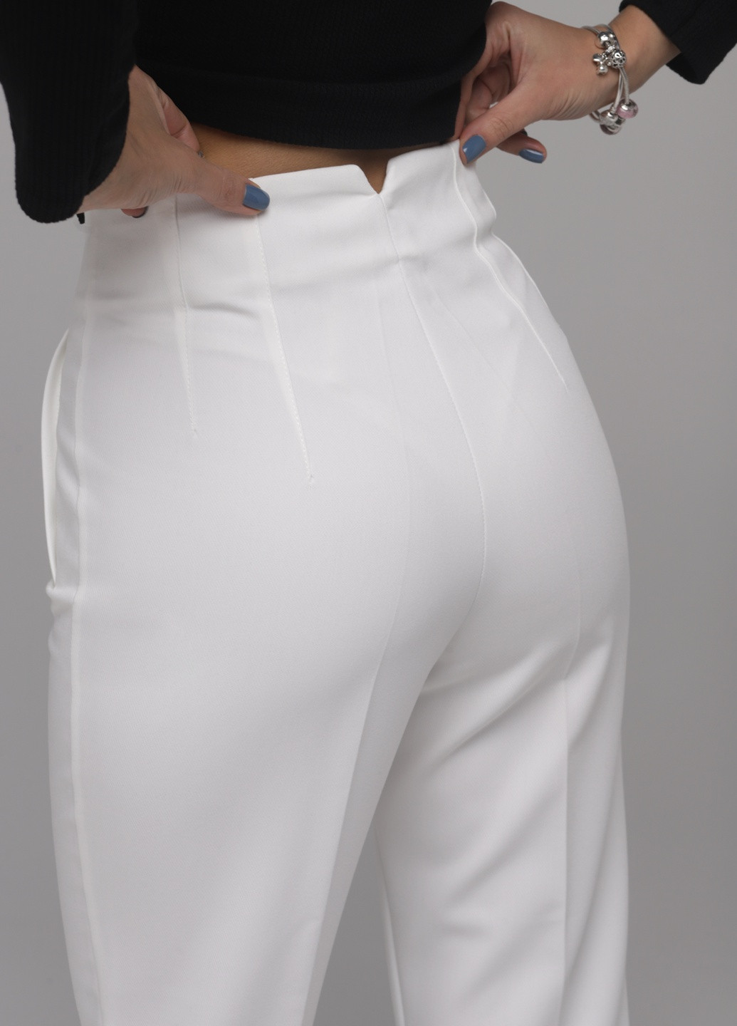 Белые повседневный демисезонные брюки Karol