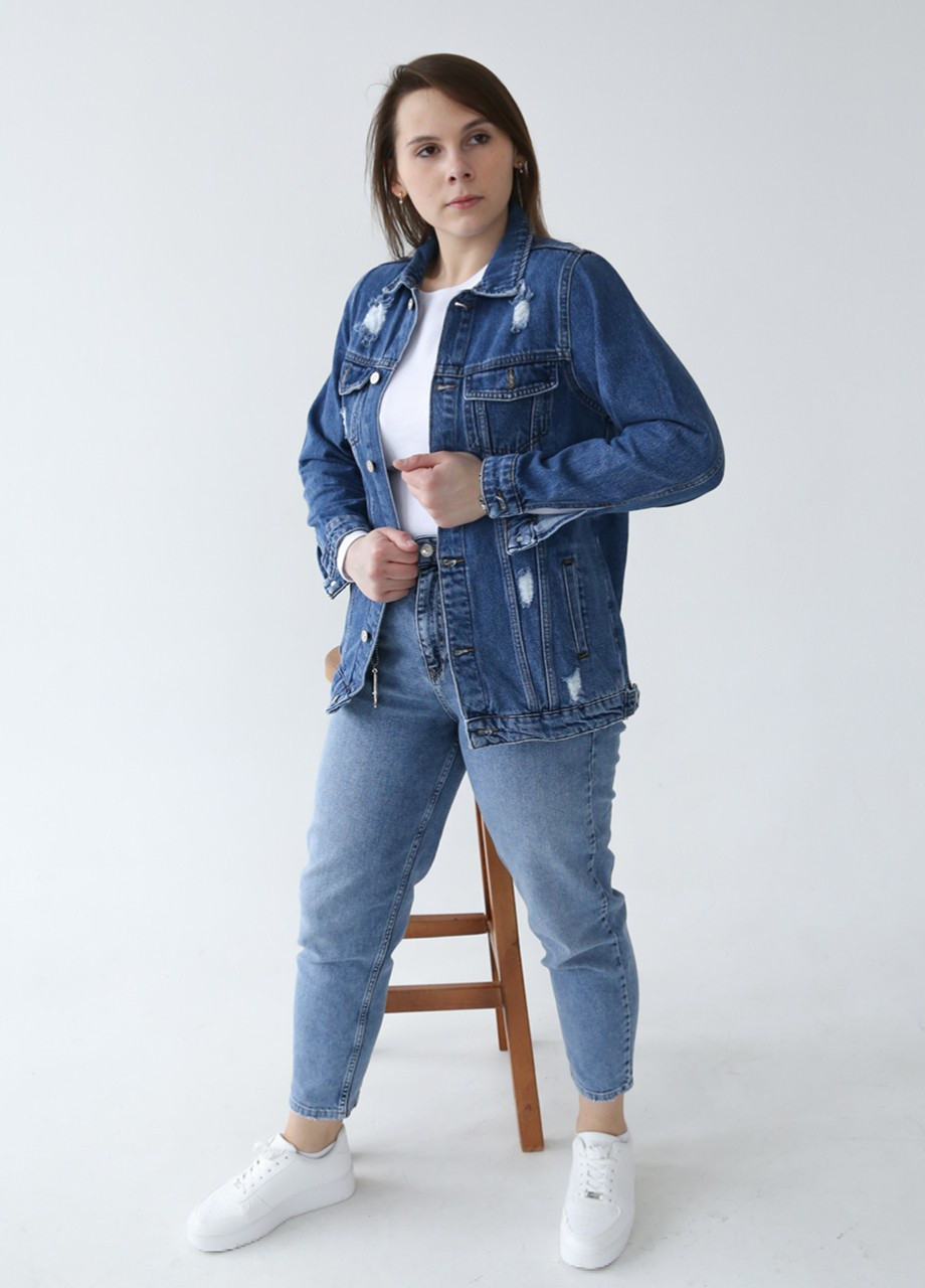 Синя демісезонна джинсова куртка жіноча синя подовжена з рваностями JEANSclub Прямая