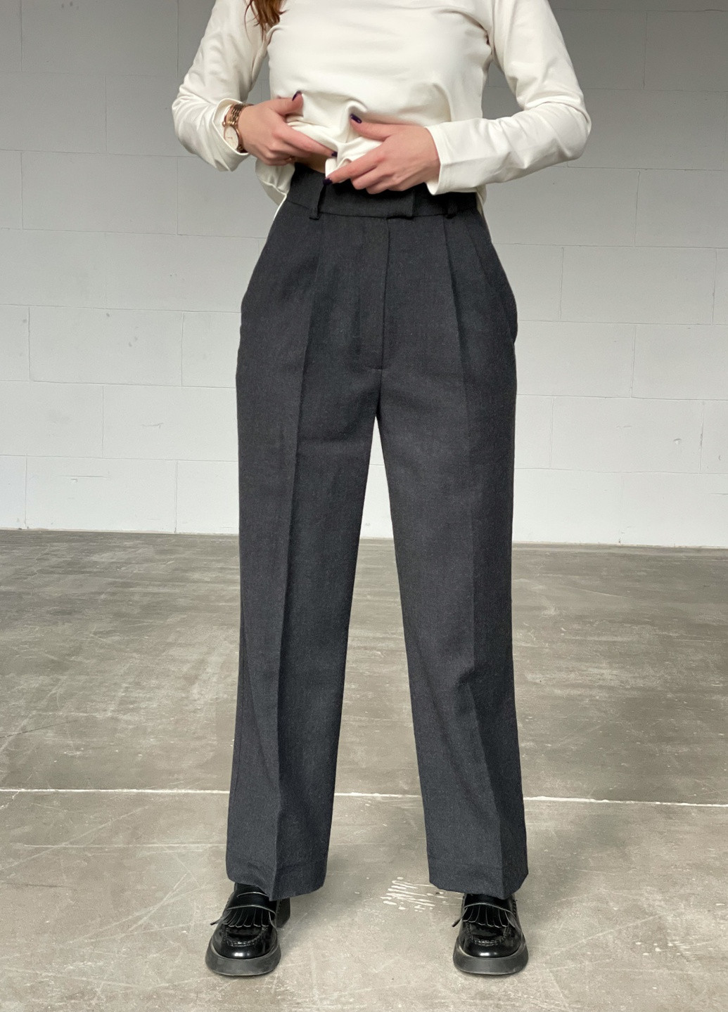 Класичні жіночі брюки вовна, графіт Koko boutique (258150340)