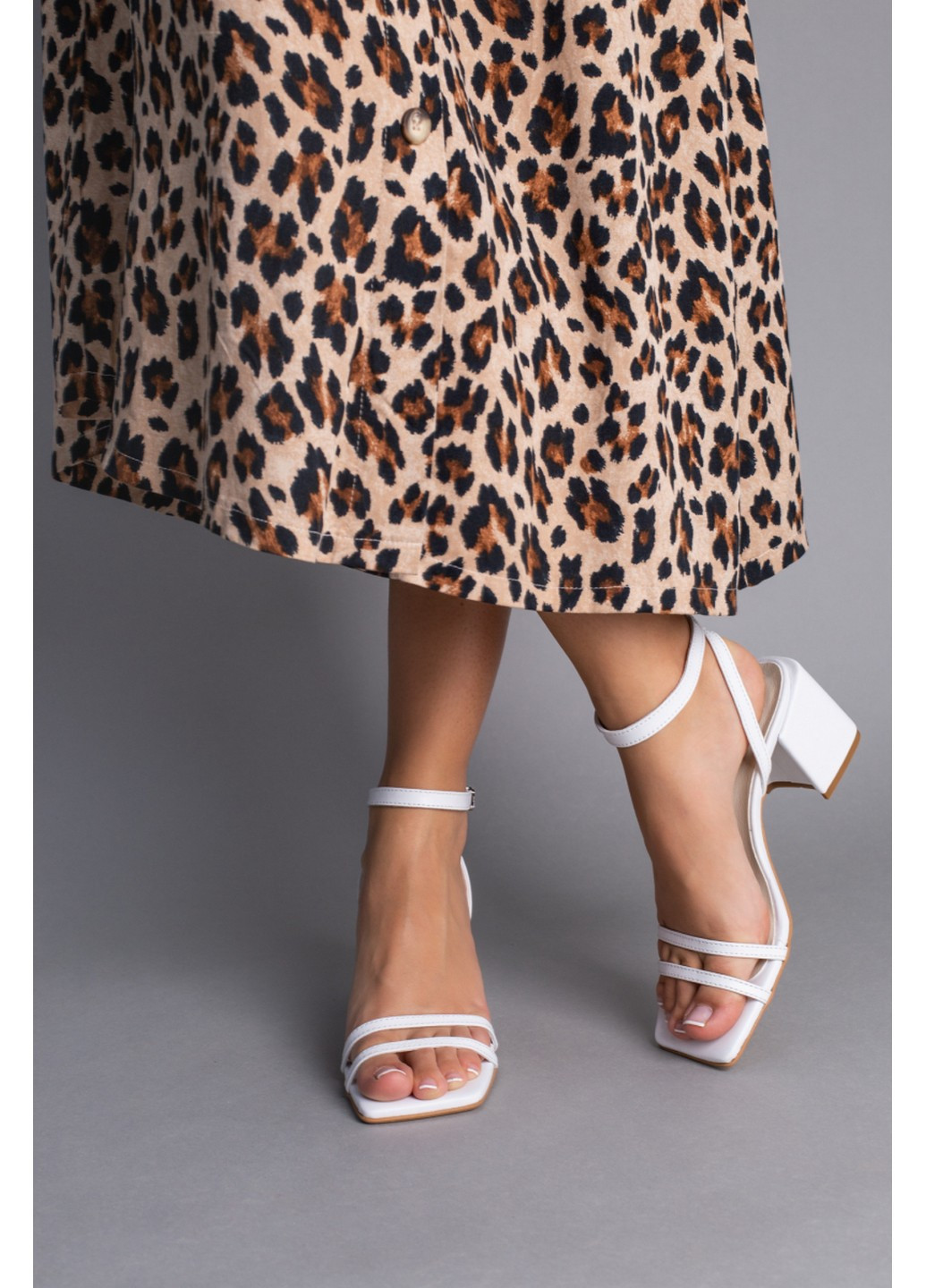 Жіночі шкіряні босоніжки 40 VZUTIK (258163268)