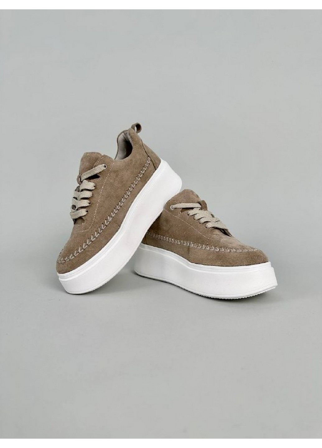 Бежеві жіночі замшеві кеди 41 VZUTIK
