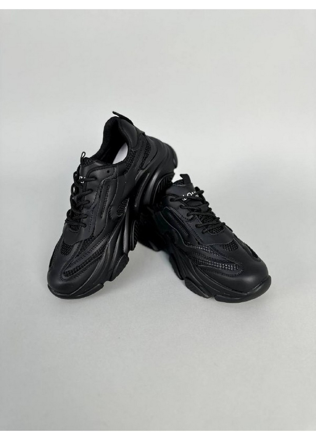 Жіночі шкіряні кросівки 38 VZUTIK чорні демісезони (258162090)