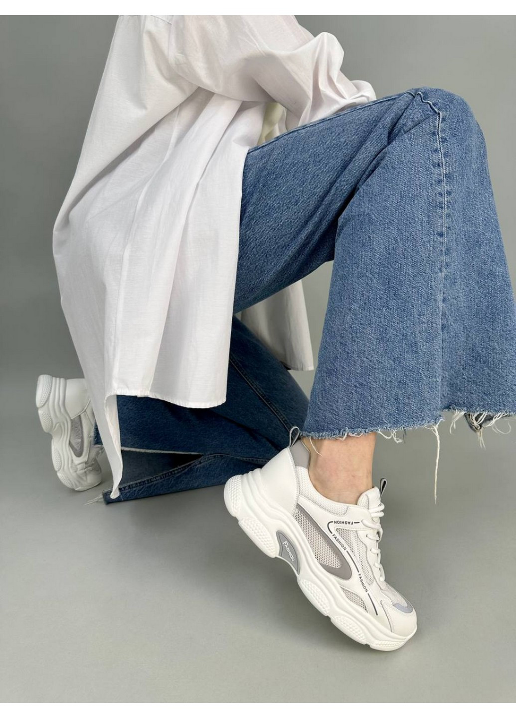 Женские кожаные кроссовки 37 VZUTIK молочные демисезоны (258162599)