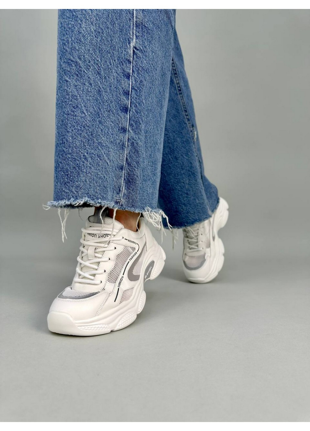 Женские кожаные кроссовки 37 VZUTIK молочные демисезоны (258162599)