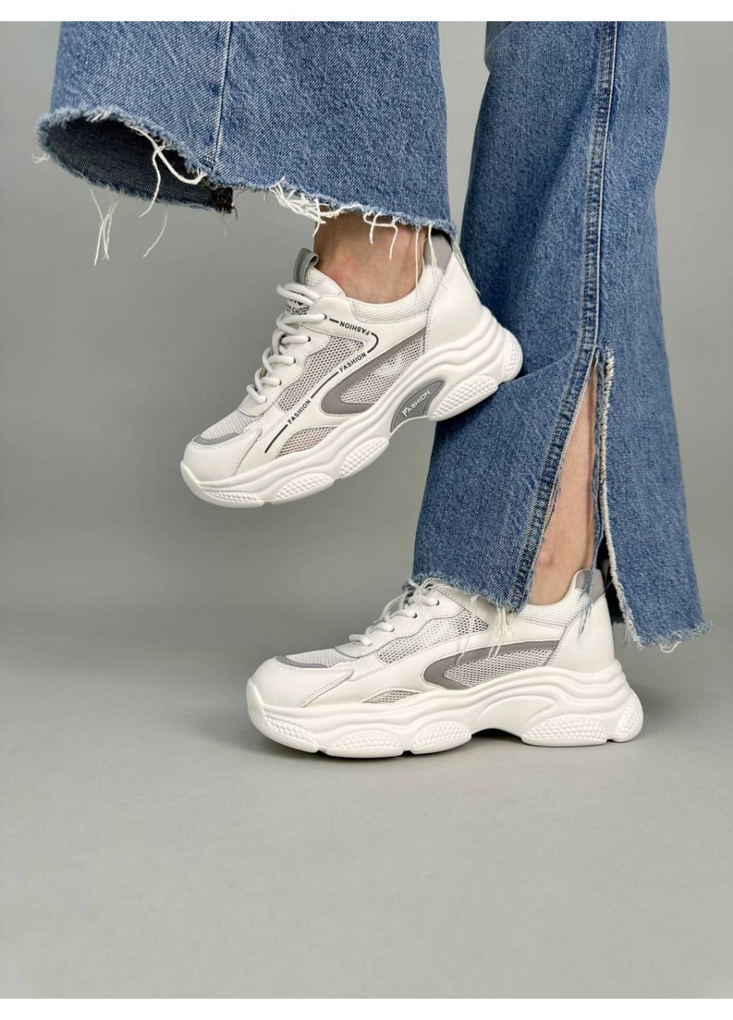 Женские кожаные кроссовки 37 VZUTIK молочные демисезоны (258162599)