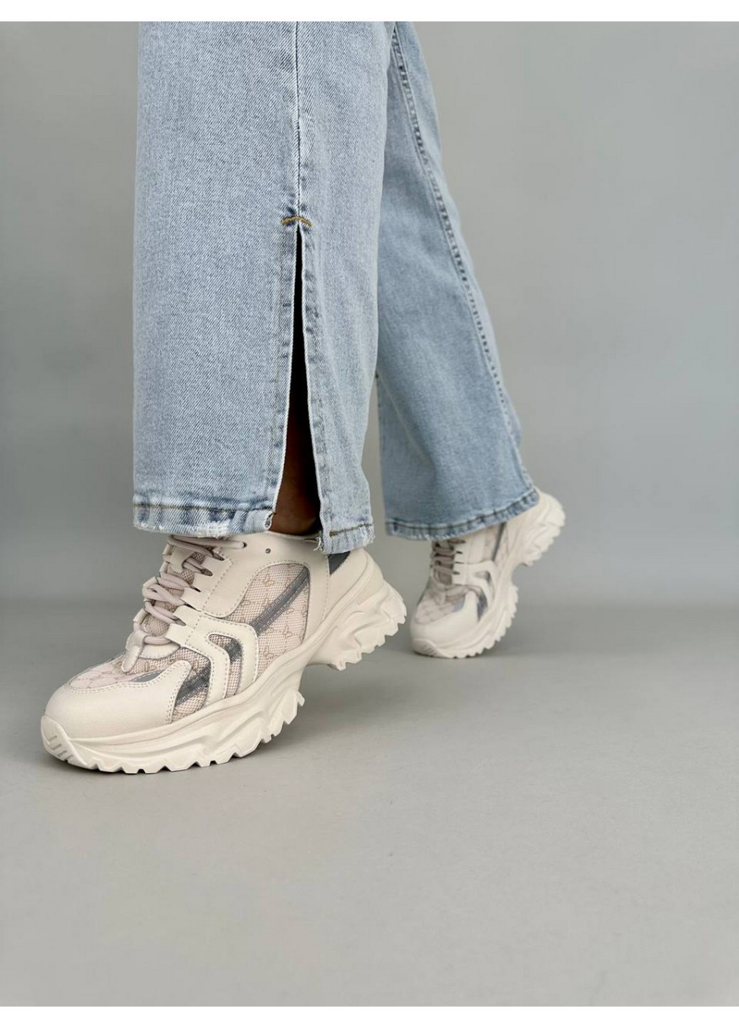 Жіночі шкіряні кросівки 38 VZUTIK білі демісезони (258161600)