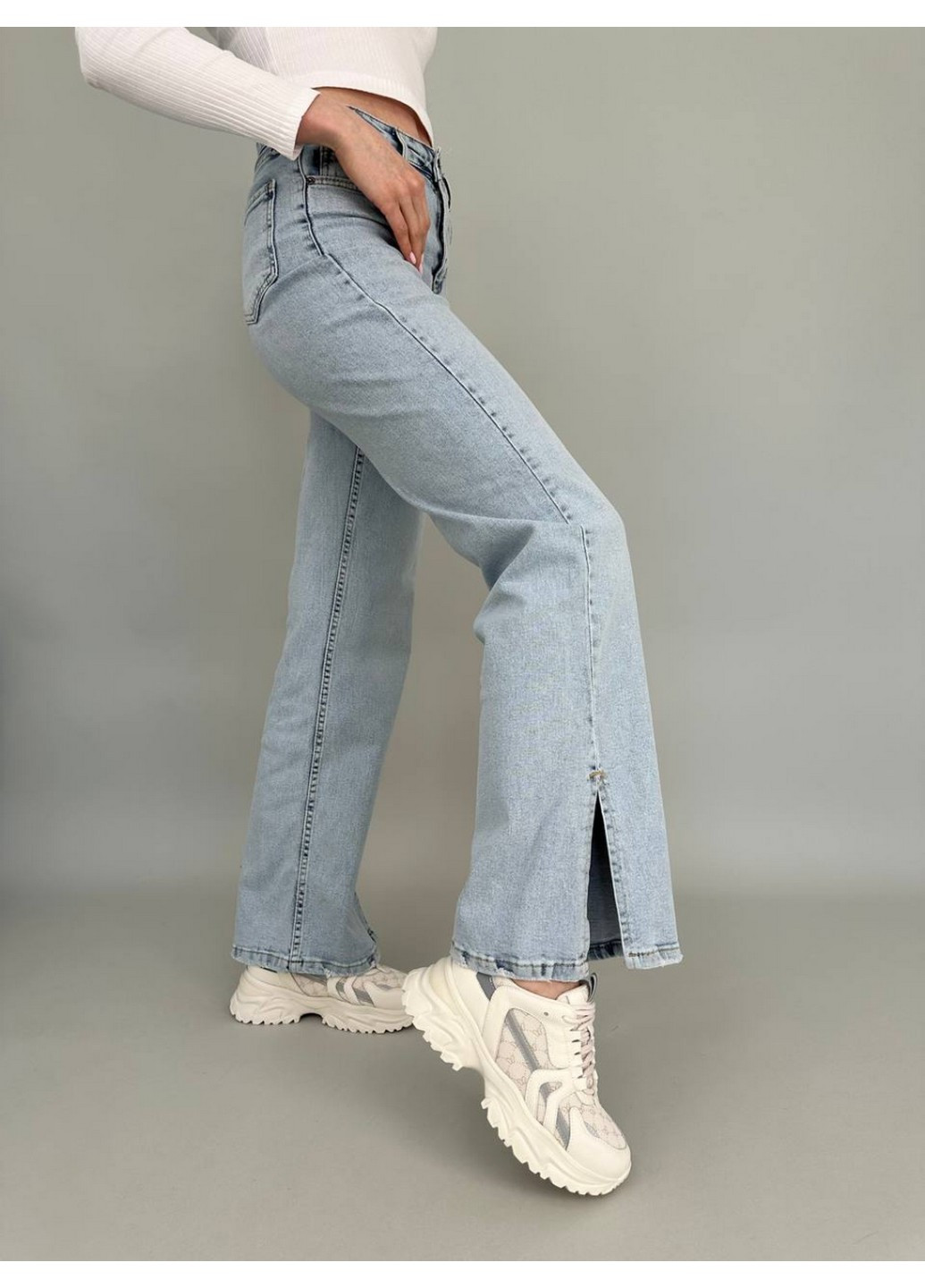 Жіночі шкіряні кросівки 38 VZUTIK білі демісезони (258161600)