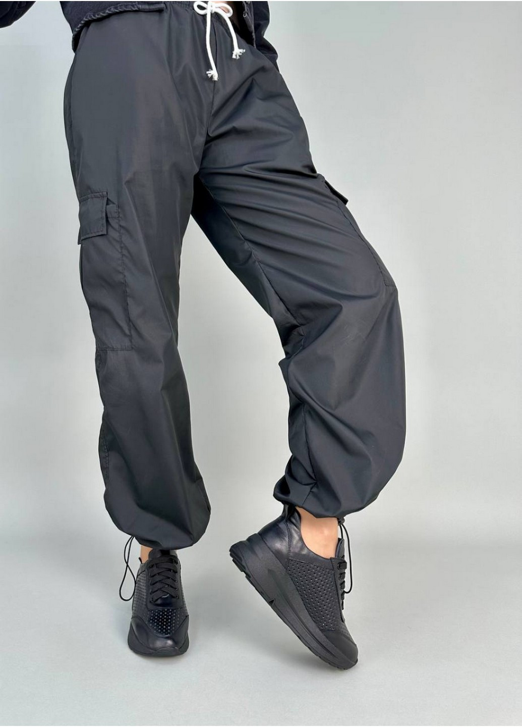 Женские кожаные кроссовки 37 VZUTIK чёрные всесезоны (258162108)