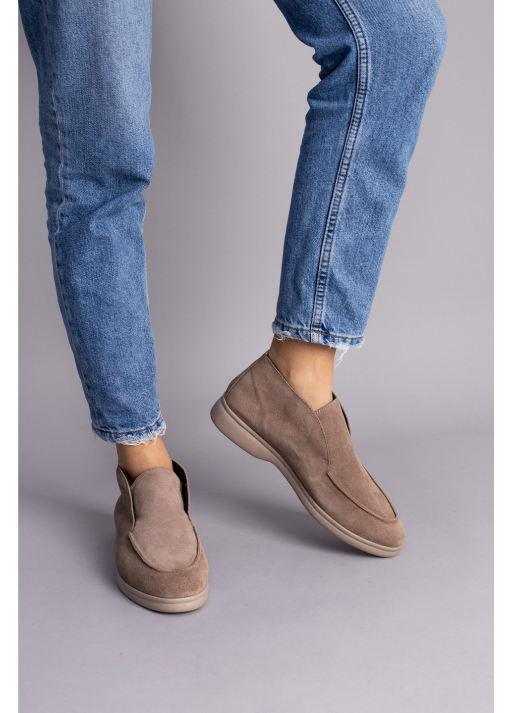 VZUTIK Жіночі замшеві лофери 40 бежевий з натуральна замша, україна — зима (258161993)