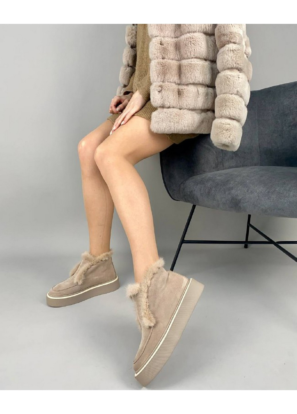 VZUTIK Женские замшевые лоферы 38 бежевый з натуральная замша, украина — зима (258163455)