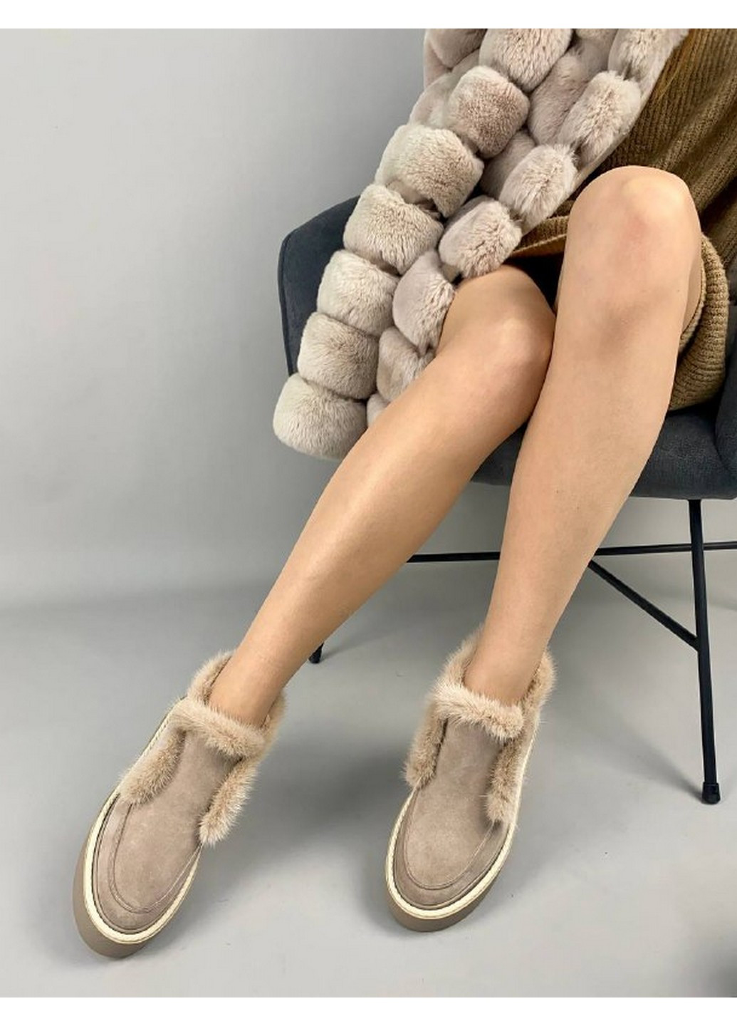 VZUTIK Женские замшевые лоферы 38 бежевый з натуральная замша, украина — зима (258163455)