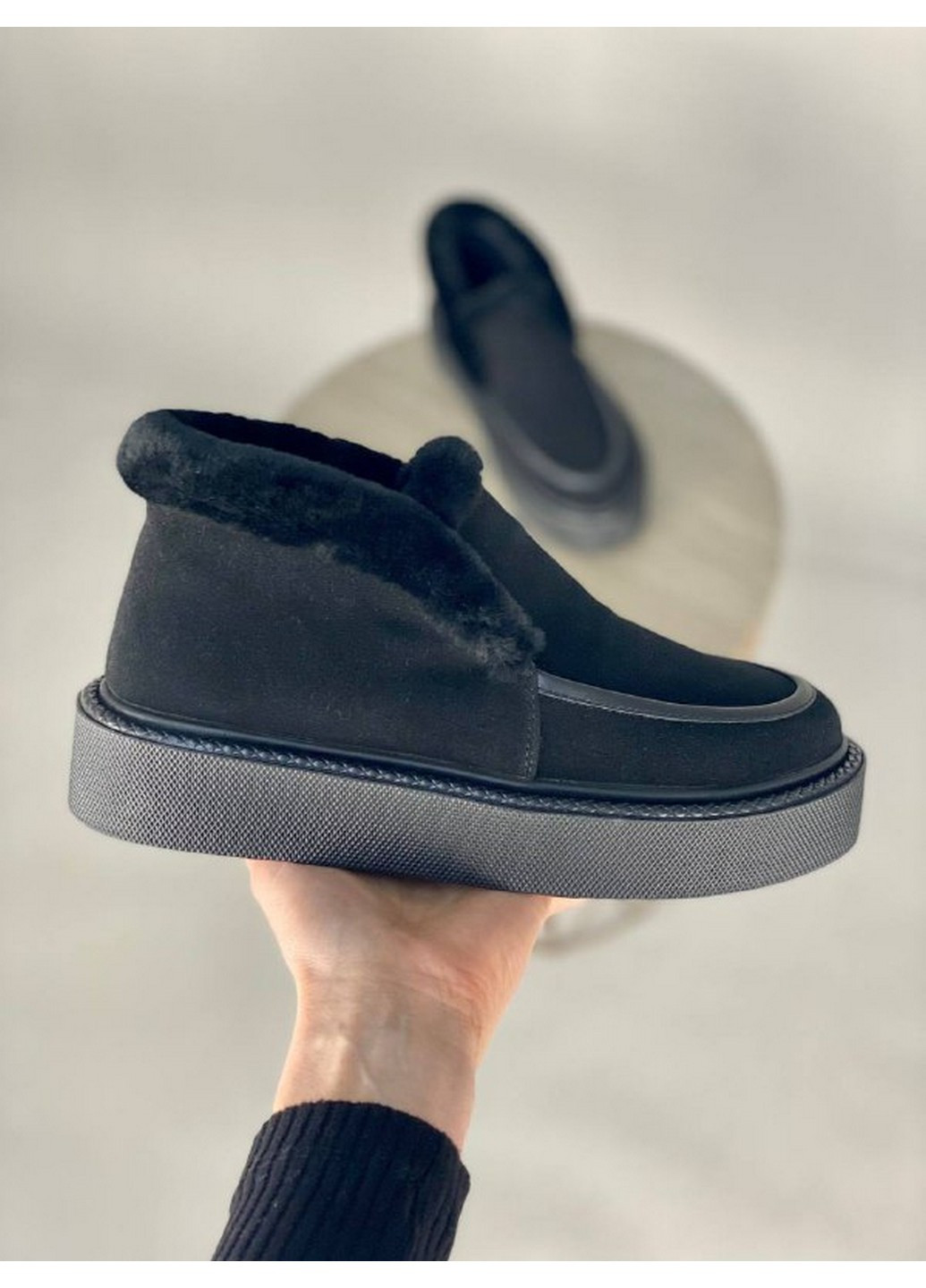 VZUTIK Жіночі замшеві лофери 36 чорний з натуральна замша, україна — зима (258162736)