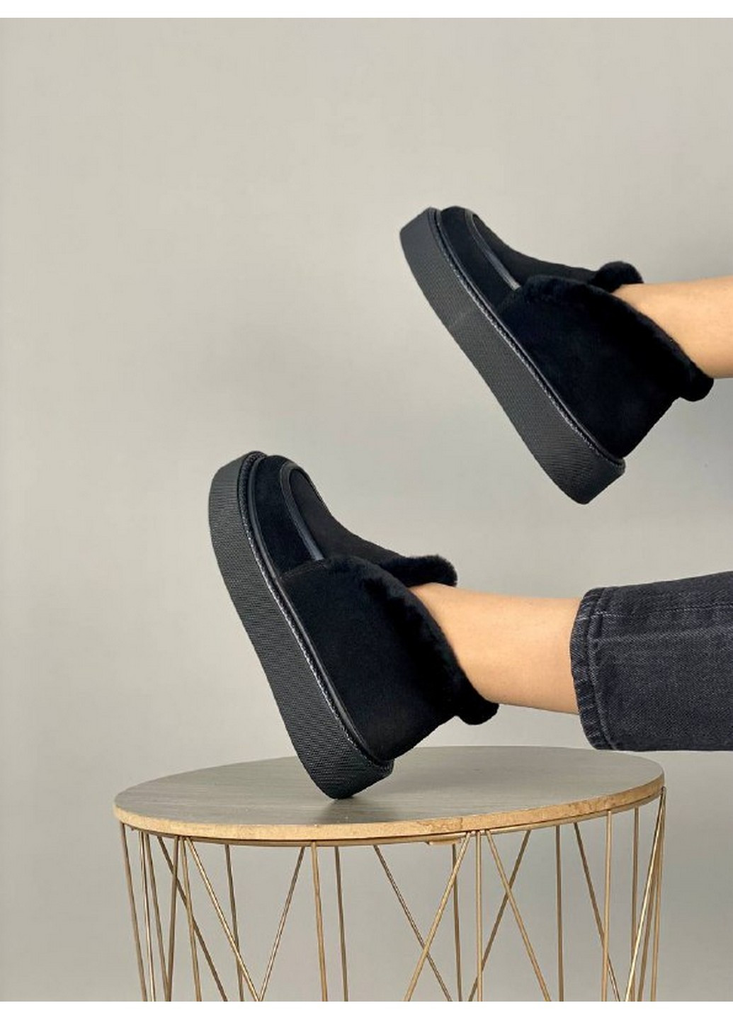 VZUTIK Жіночі замшеві лофери 41 чорний з натуральна замша, україна — зима (258162677)