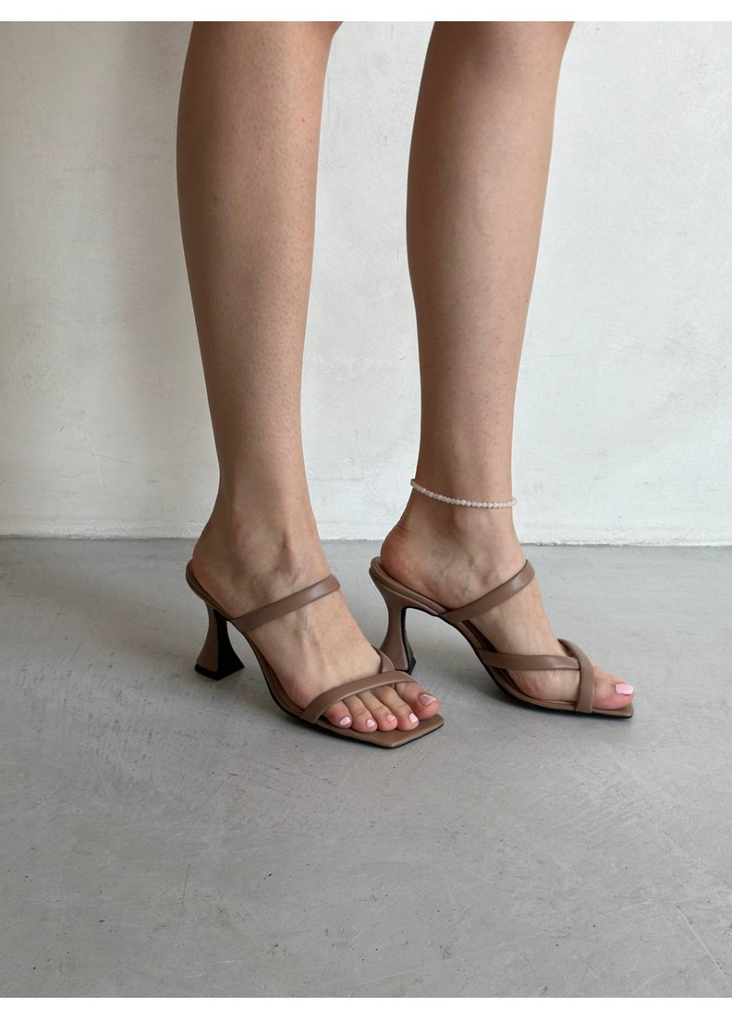 Жіночі шкіряні шльопанці 38 VZUTIK (258161982)