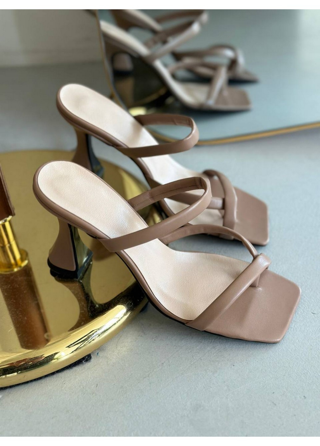 Жіночі шкіряні шльопанці 38 VZUTIK (258161982)