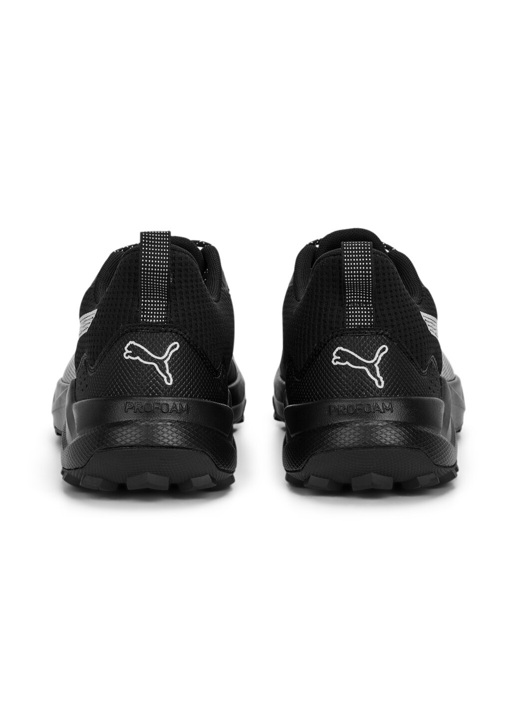 Чорні всесезонні кросівки obstruct profoam running shoes Puma