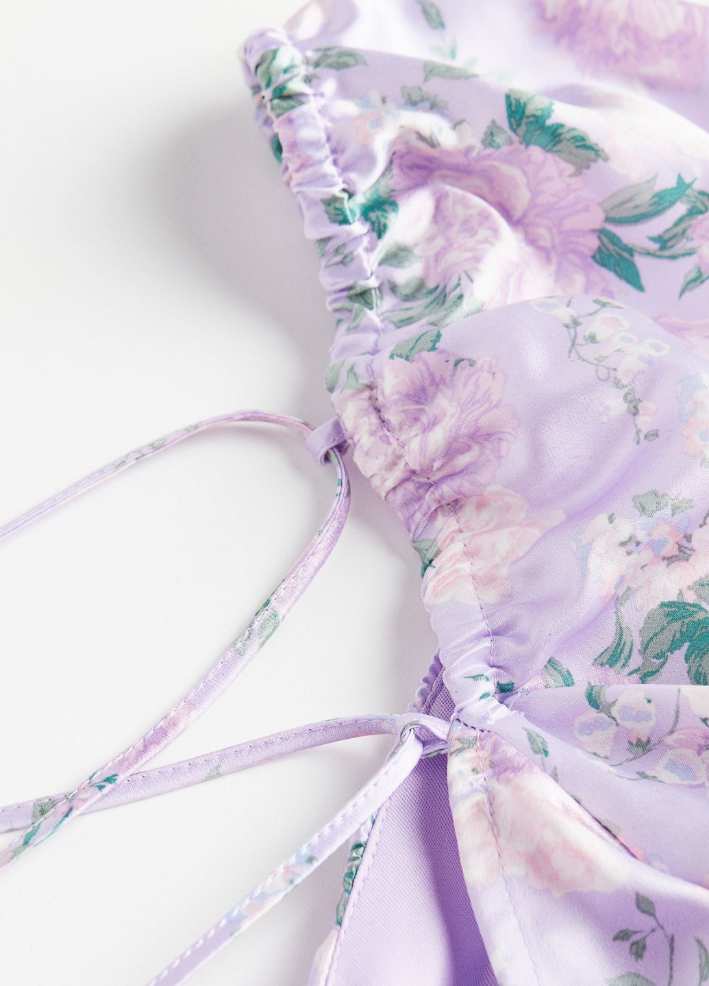 Світло-фіолетова кежуал сукня H&M з квітковим принтом