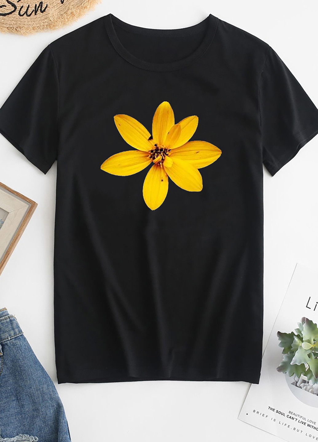 Черная демисезон футболка женская черная yellow flower Love&Live