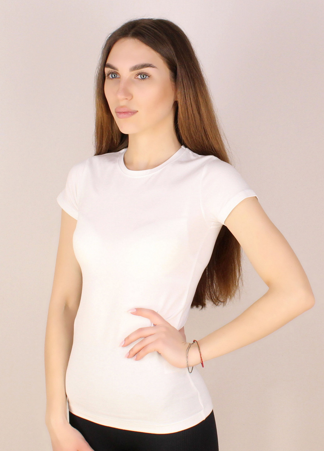 Біла всесезон футболка жіноча бавовняна з коротким рукавом Sevim