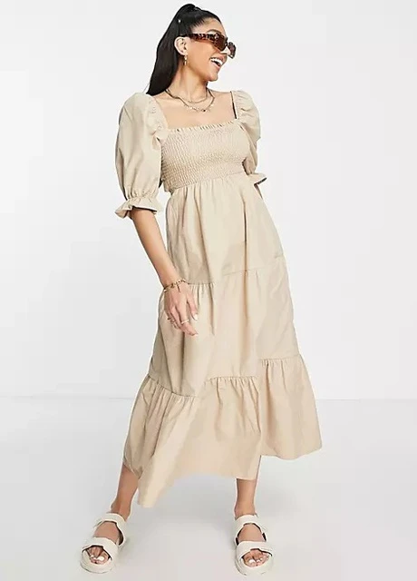 Бежева сукня Stradivarius