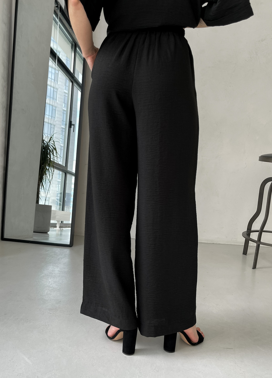 Жіночі штани кльош від стегна з льону чорні Палуца 600000141 Merlini палуцца (258280334)