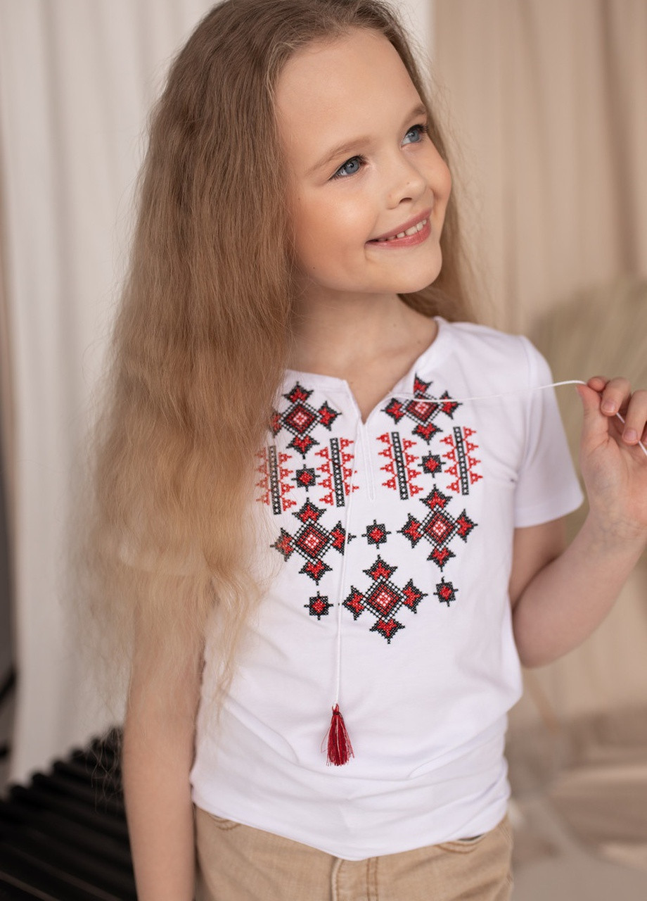 Трикотажна футболка з вишивкою для дівчинки "Зоряне сяйво" MEREZHKA (258287567)