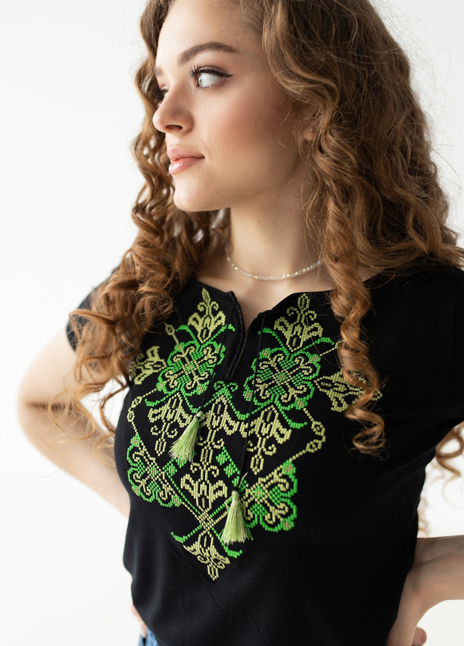 Вишита жіноча футболка "Елегія" MEREZHKA украинская символика чёрная кэжуал вискоза