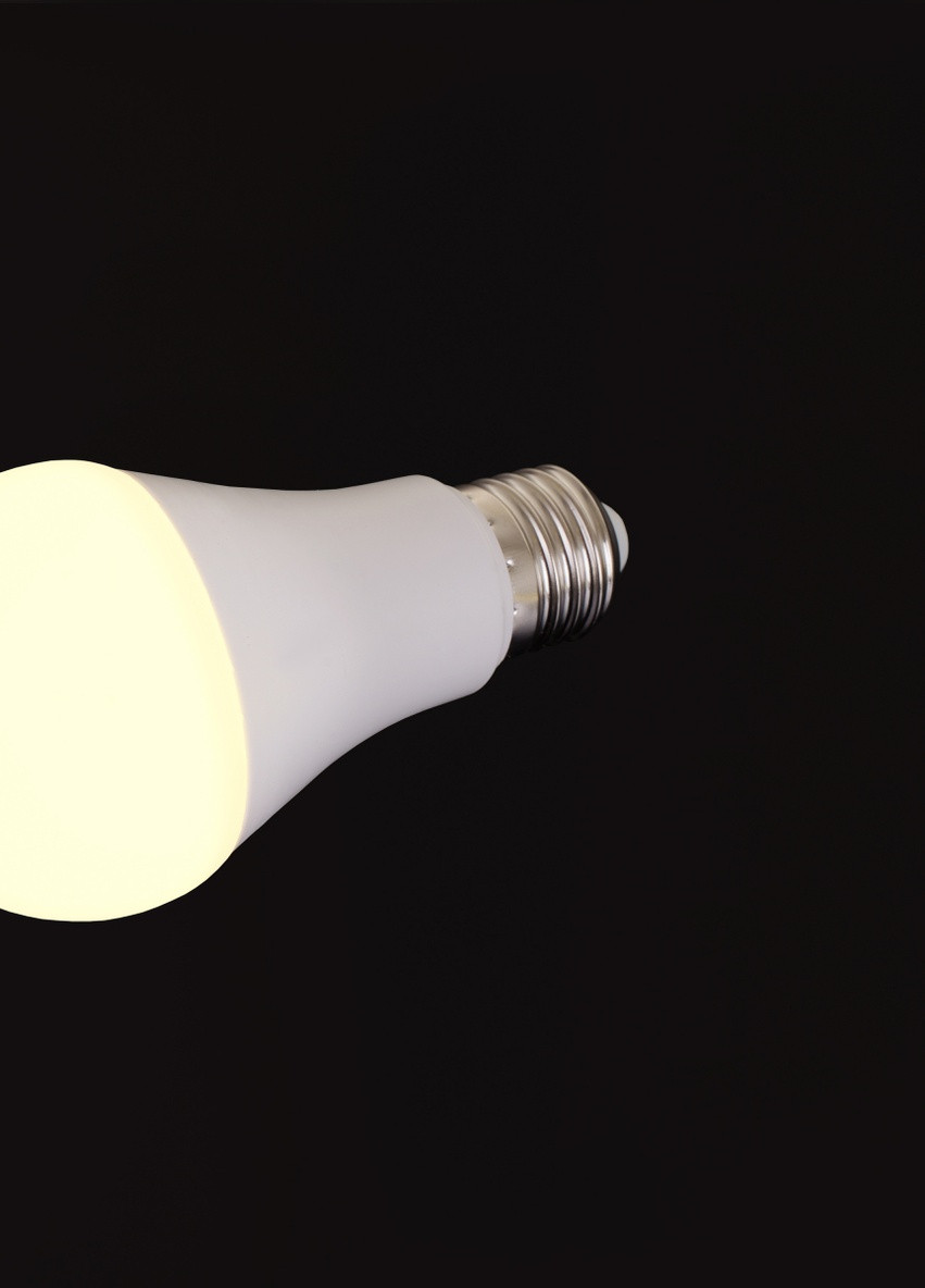 Світлодіодна лампа LED E27 12W WW+NW+CW A60 v-dim Brille (258292100)