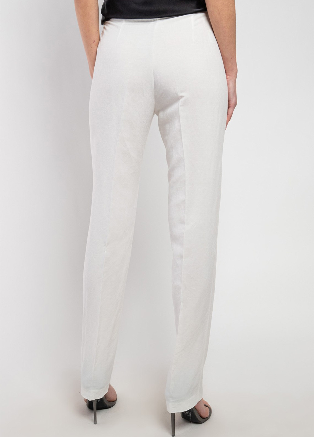 Белые кэжуал демисезонные брюки Kocca