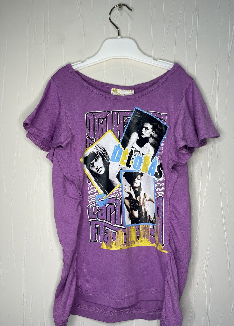 Фиолетовая демисезонная футболка Deloras
