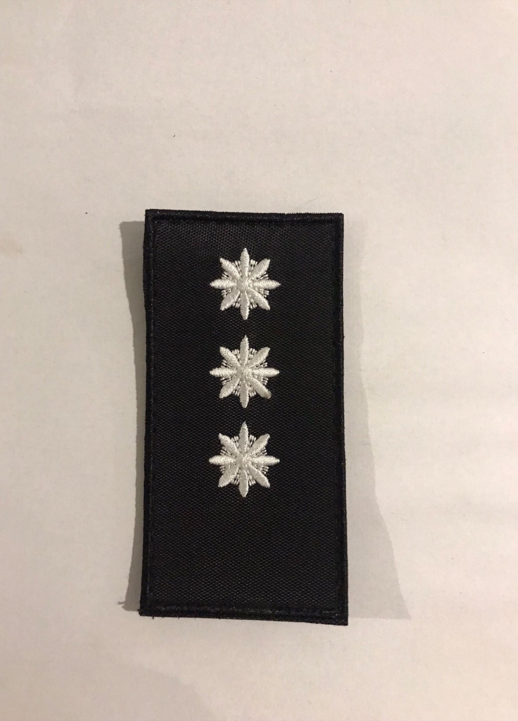 Пагон Шевроны с вышивкой Старший лейтенант полиции (чёрный фон-белые звёзды) раз. 10*5 см 4PROFI (258331124)